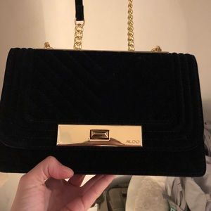 Aldo Clutch